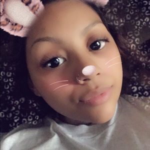 Meet your Posher, Priscilla